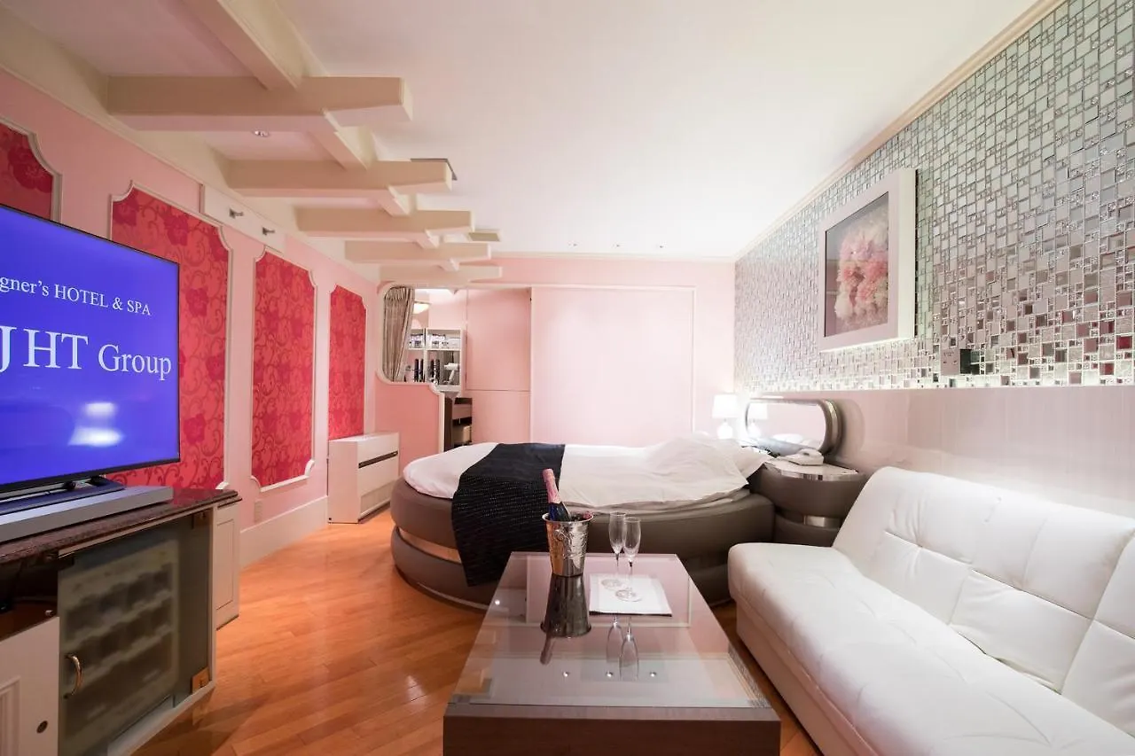 Hotel Perrier (Adults Only) location